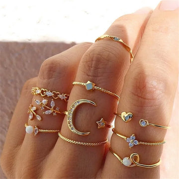 DAIIIBABYYY  -  Bohemian Gold Color Butterfly Rings Set For Women Fashion Shiny Crystal Geometric Flower Knuckle Finger Ring Jewelry Adjustable